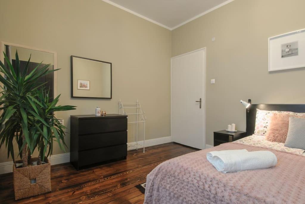 3 Bdr - Top Center Artistic Apartment - 115 M2 Sofia Ngoại thất bức ảnh