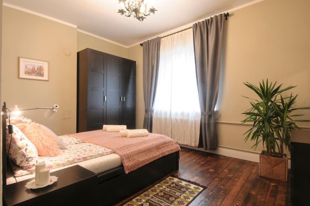 3 Bdr - Top Center Artistic Apartment - 115 M2 Sofia Ngoại thất bức ảnh
